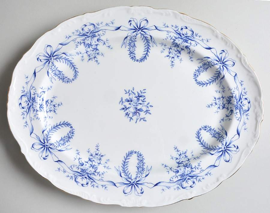 Queensbury Blue (Scalloped) 15" Oval Serving Platter by Coalport-1