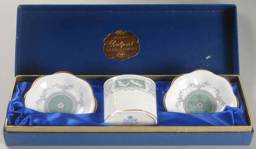 Revelry Green (Smooth) 3-Piece Boxed Smoking Set by Coalport-1