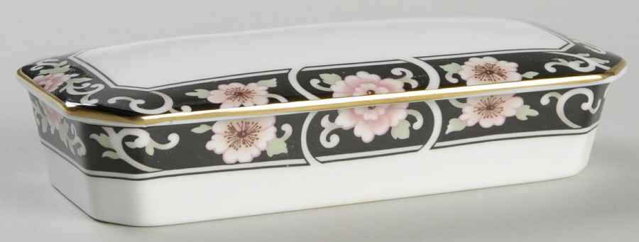 Richmond Oblong Box & Lid by Coalport-1