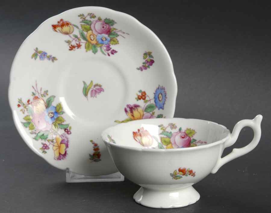 Sevres Group (No Embossing, Gold Trim) Footed Cup & Saucer Set by Coalport-1