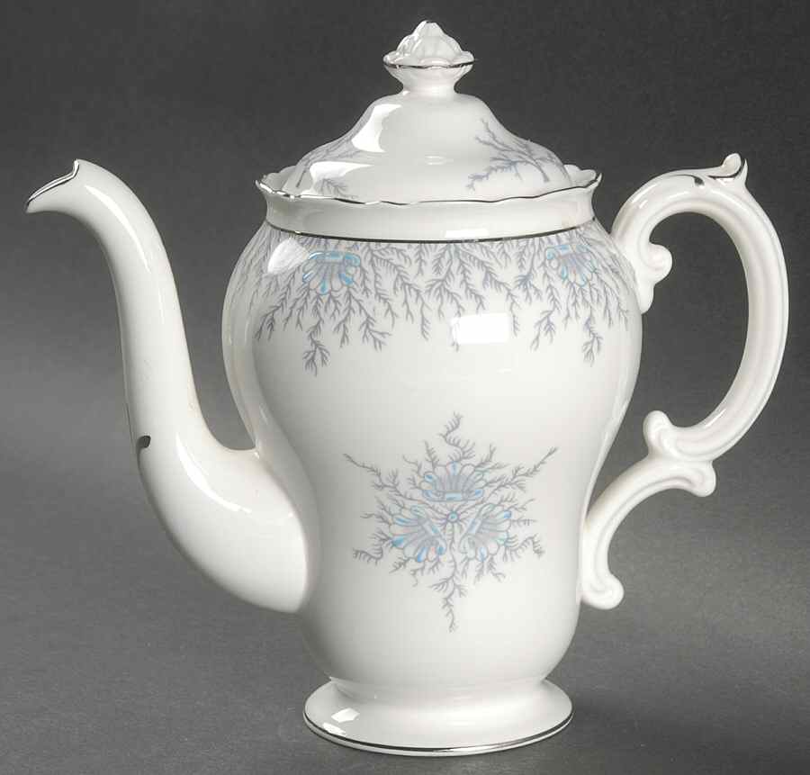 Sincerity(Smooth) Mini Coffee Pot & Lid by Coalport-1