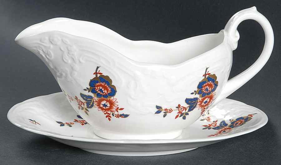 St. Louis Gravy Boat & Underplate by Coalport-1