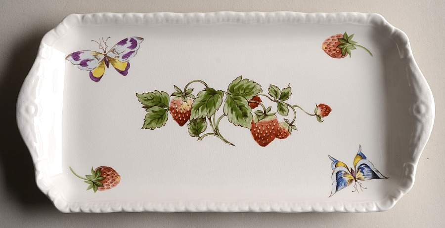 Strawberry (Scalloped) Large Sandwich Tray by Coalport-1