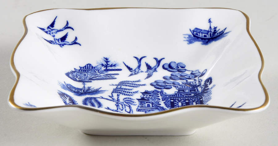 Willow Small Ashtray by Coalport-1