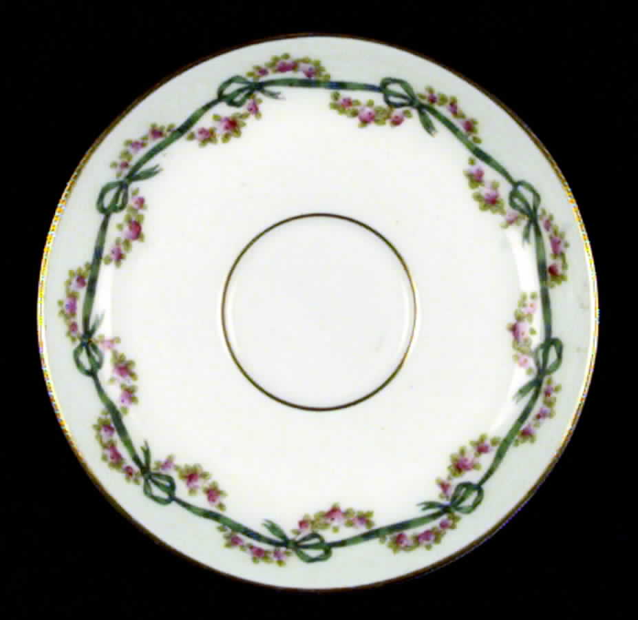 Z5933 Saucer by Coalport-1