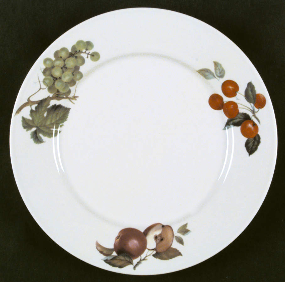 Catherine Dinner Plate by BIA Cordon Bleu-1