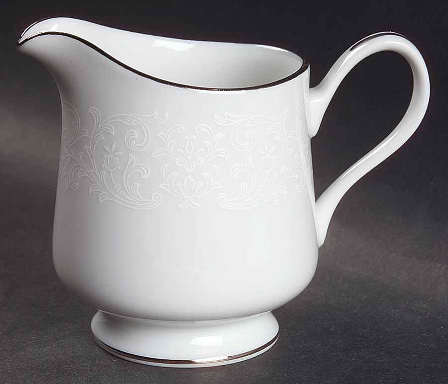 Chantilly Lace Creamer by BIA Cordon Bleu-1