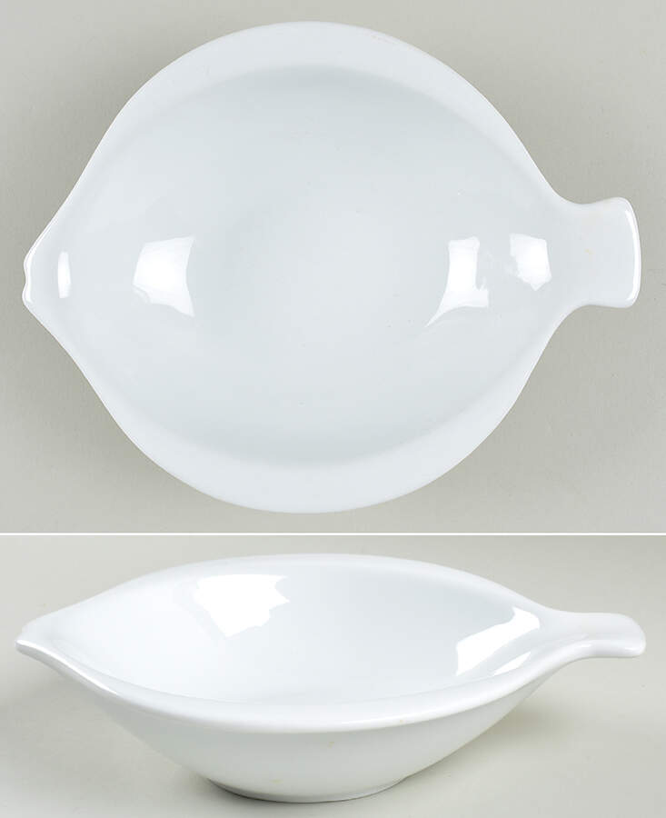 Classic White (Smooth) 9" Fish Shaped Bowl by BIA Cordon Bleu-1