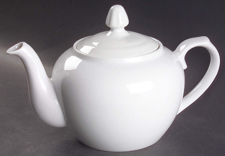 Classic White (Smooth) Teapot & Lid w/Infuser by BIA Cordon Bleu-1