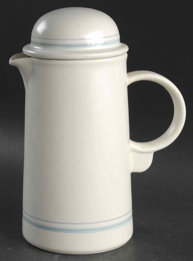 C604 Coffee Pot & Lid by Country Cupboard-1
