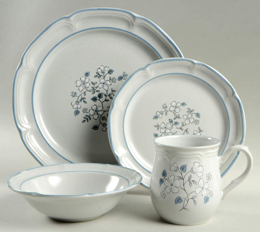 Avondale 4 Piece Place Setting by Covington Edition-1