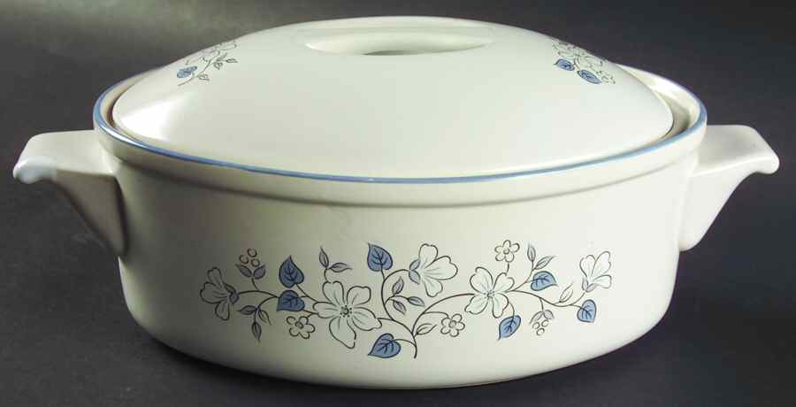 Avondale 1.5 Quart Oval Covered Casserole by Covington Edition-1