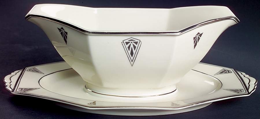Deauville (Cream, 10 Sided) Gravy Boat with Attached Underplate by Community-1
