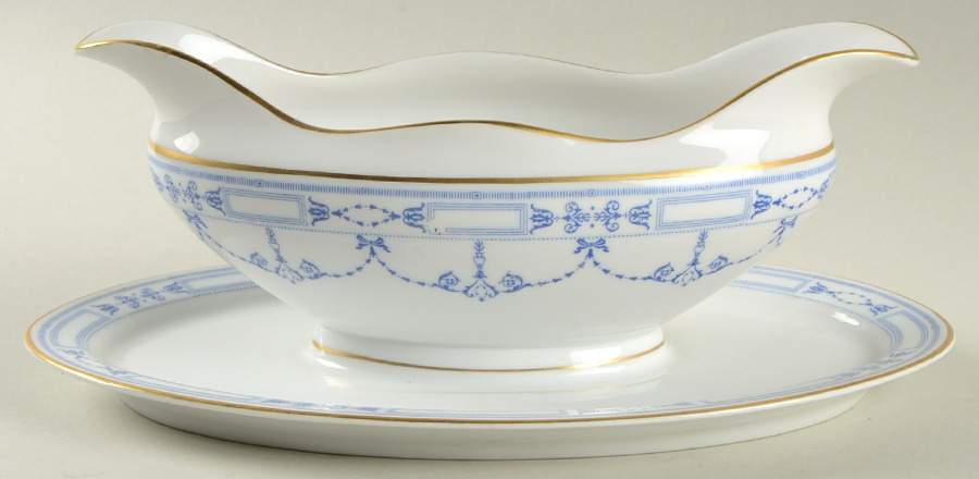 Grosvenor Gravy Boat with Attached Underplate by Community-1