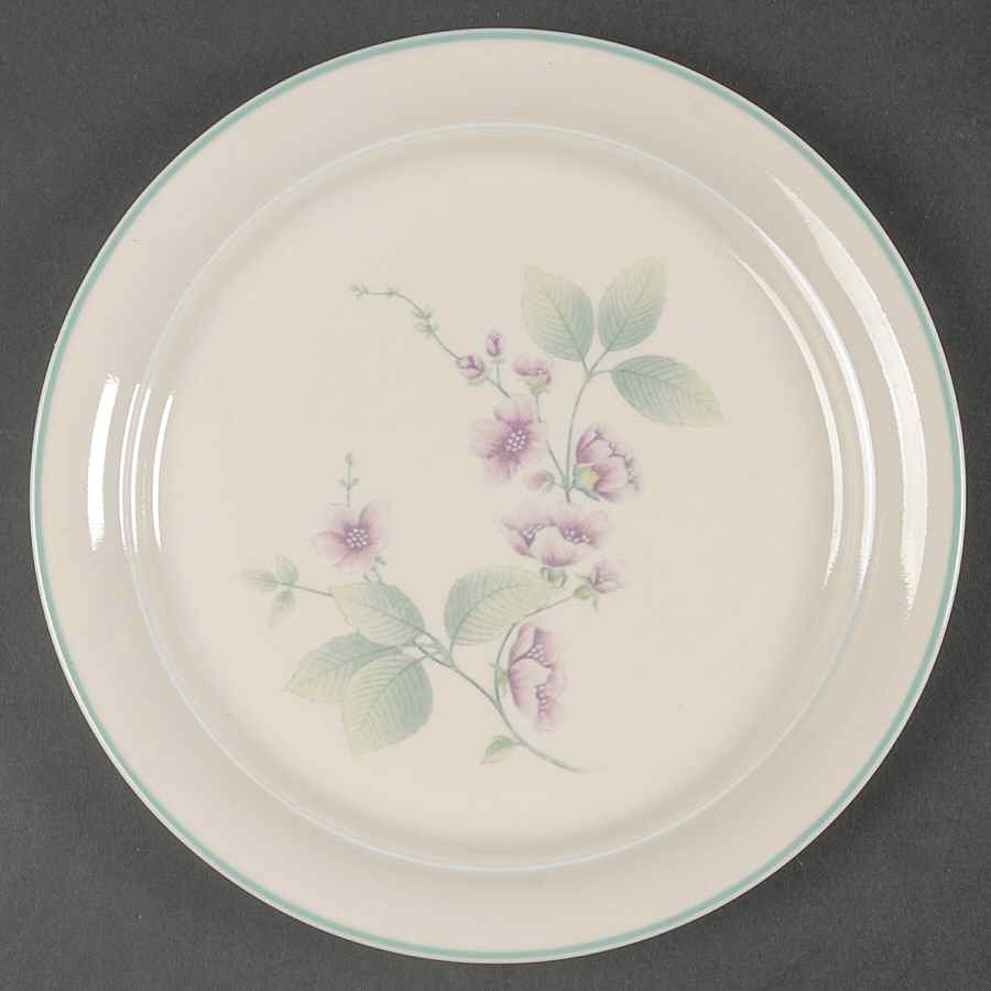 Alpine Blossom Luncheon Plate by Corning Corelle-1