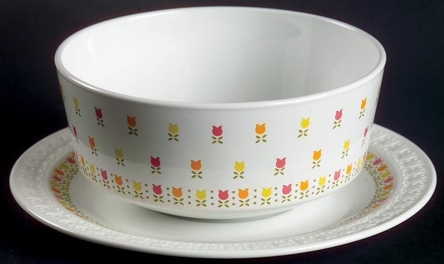 April Tulip Multicolor Gravy Boat & Underplate (Uses the Soup Bowl) by Corning Corelle-1