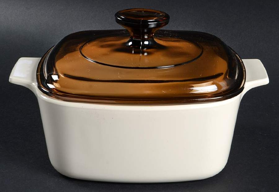 Sandstone (Corelle) 1.5 Quart Square Casserole with Lid by Corning Corelle-1