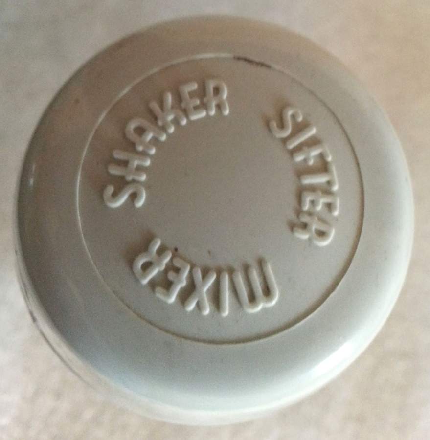 Sandstone (Corelle) Plastic Lid for Glass Shaker/Sifter/Mixer by Corning Corelle-1