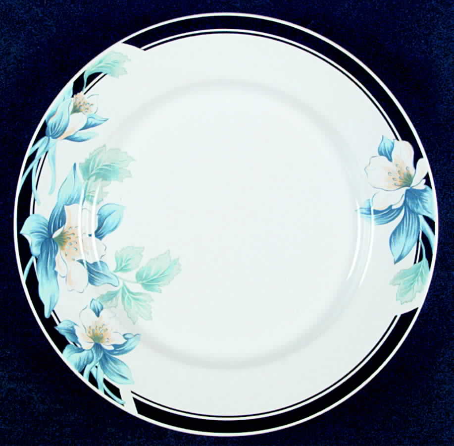 Blue Columbine Dinner Plate by Corning Corelle-1