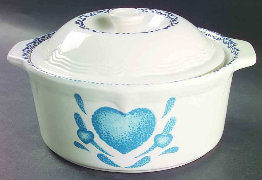 Blue Hearts (Corelle) 2 Qt Round Covered Casserole by Corning Corelle-1