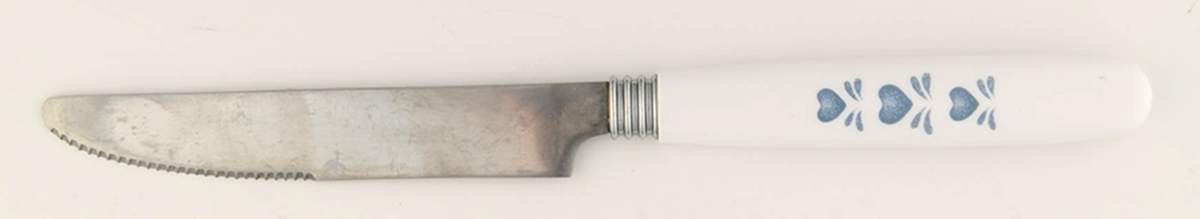 Blue Hearts (Corelle) Small Dinner Knife by Corning Corelle-1