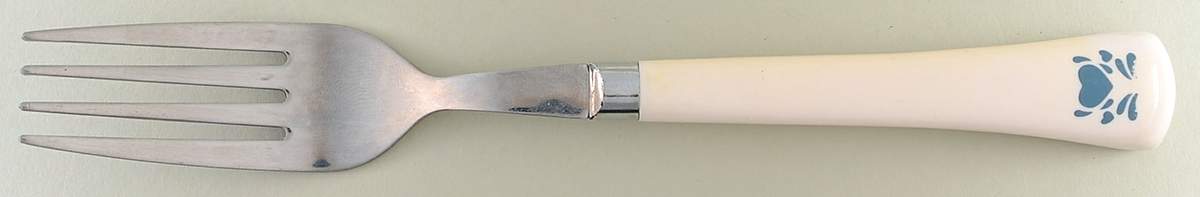 Blue Hearts (Corelle) Dinner Fork (7 1/2" or Larger) by Corning Corelle-1