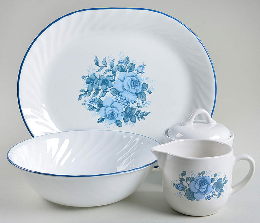 Blue Velvet (Corelle) 5 Piece Hostess Set by Corning Corelle-1