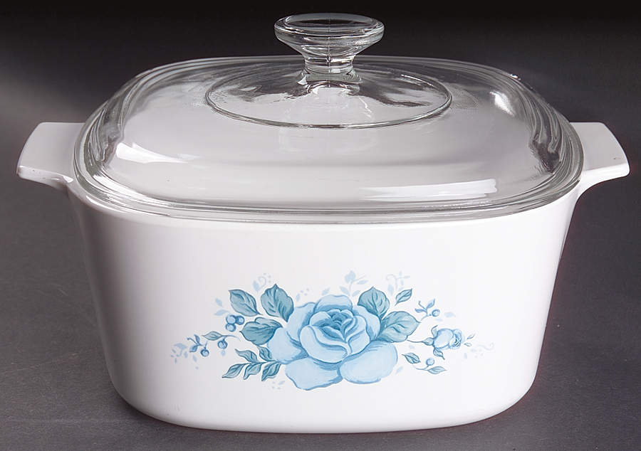 Blue Velvet (Corelle) 3 Quart Square Casserole with Lid by Corning Corelle-1