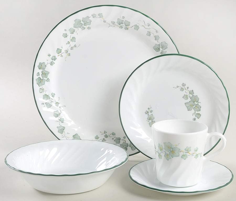 Callaway (Corelle) 40 Piece Estate Set by Corning Corelle-1