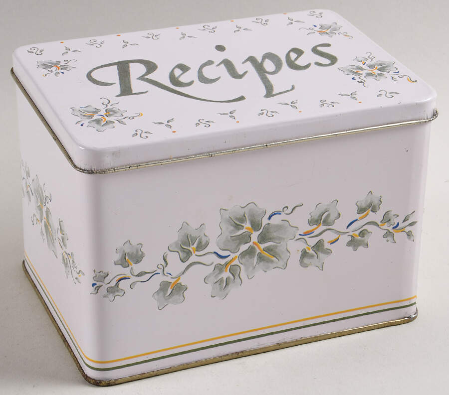 Callaway (Corelle) Metal Recipe Box & Lid by Corning Corelle-1