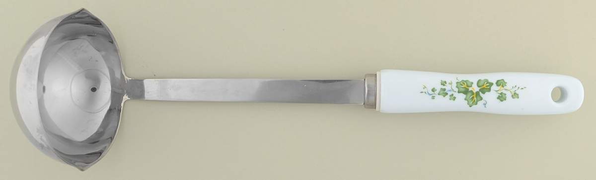 Callaway (Corelle) Metal Soup Ladle with Plastic Handle by Corning Corelle-1