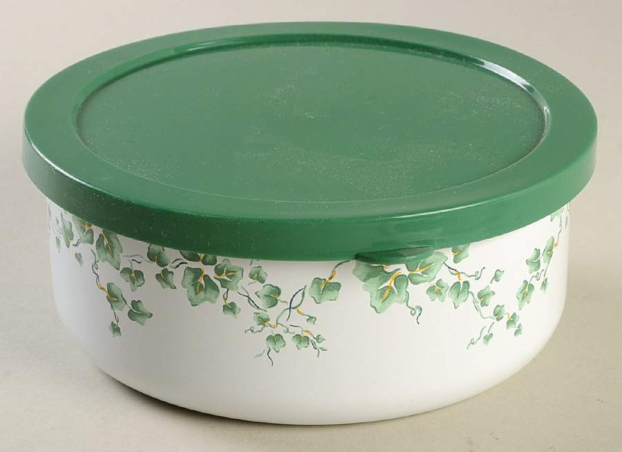 Callaway (Corelle) Bowl-Metal 5 7/8"  with Plastic Lid by Corning Corelle-1