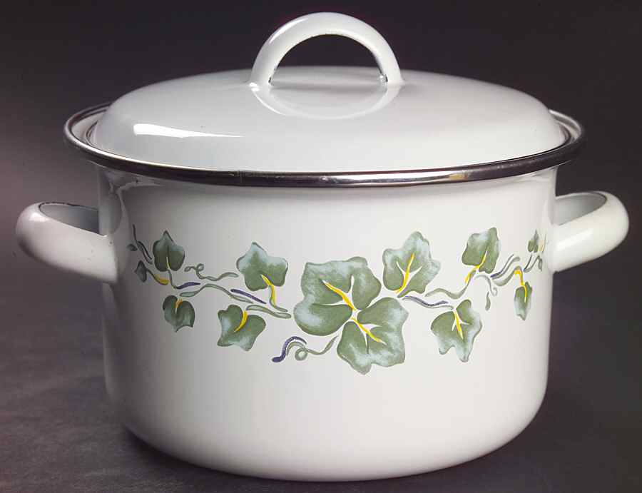 Callaway (Corelle) 1.25 Quart Metal Covered Casserole by Corning Corelle-1