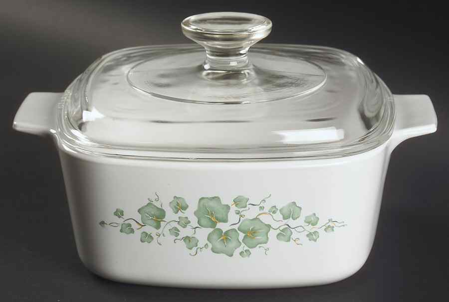 Callaway (Corelle) 1.5 Quart Square Casserole with Lid by Corning Corelle-1