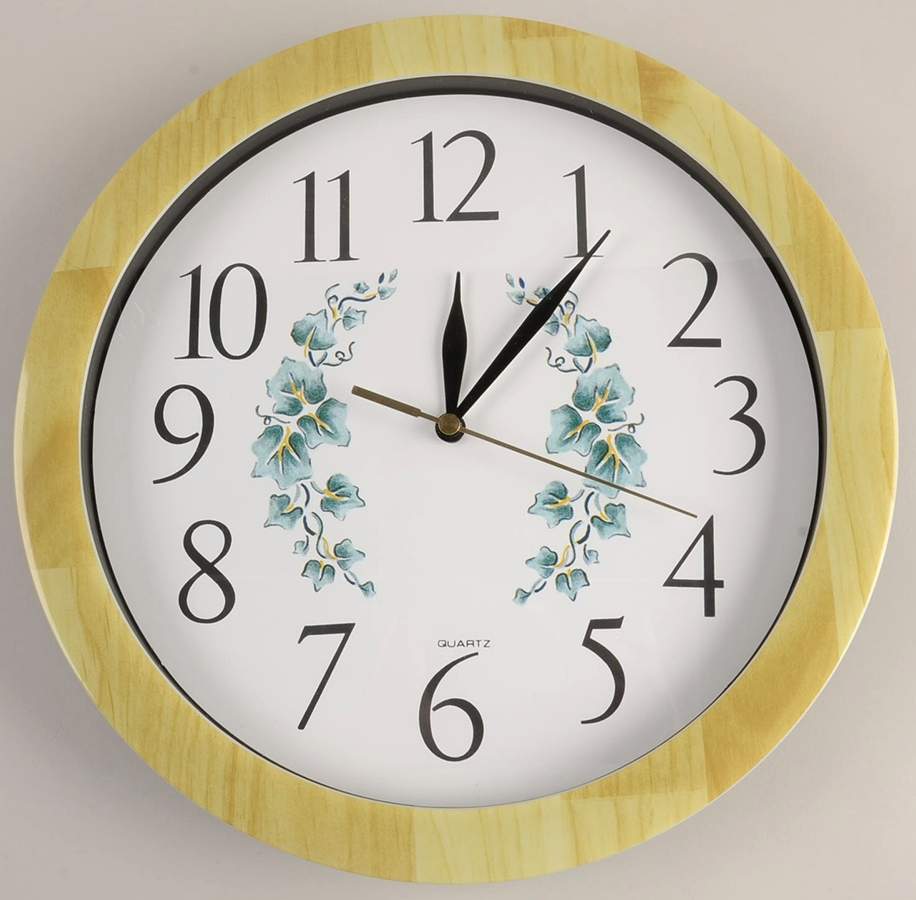 Callaway (Corelle) Hanging Wall Clock by Corning Corelle-1