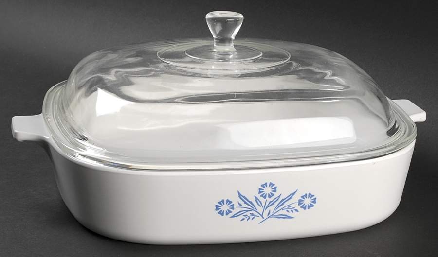 Cornflower Blue 2.5 Quart Square Casserole with Lid by Corning Corelle-1