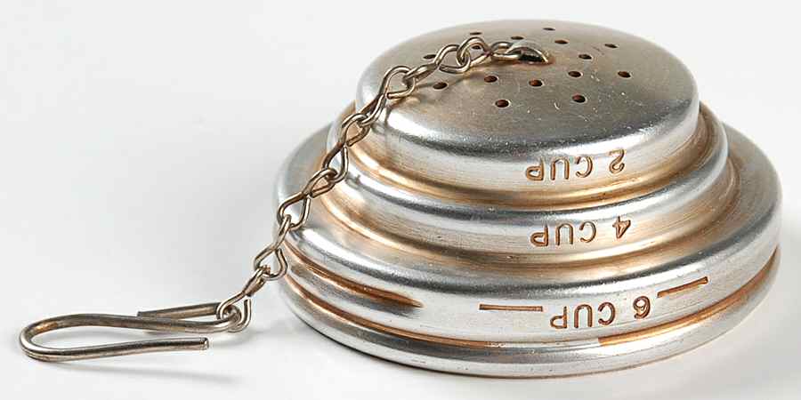 Cornflower Blue Lid for Metal Infuser by Corning Corelle-1