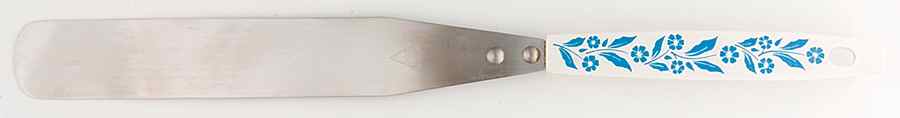 Cornflower Blue Metal Icing Spatula by Corning Corelle-1