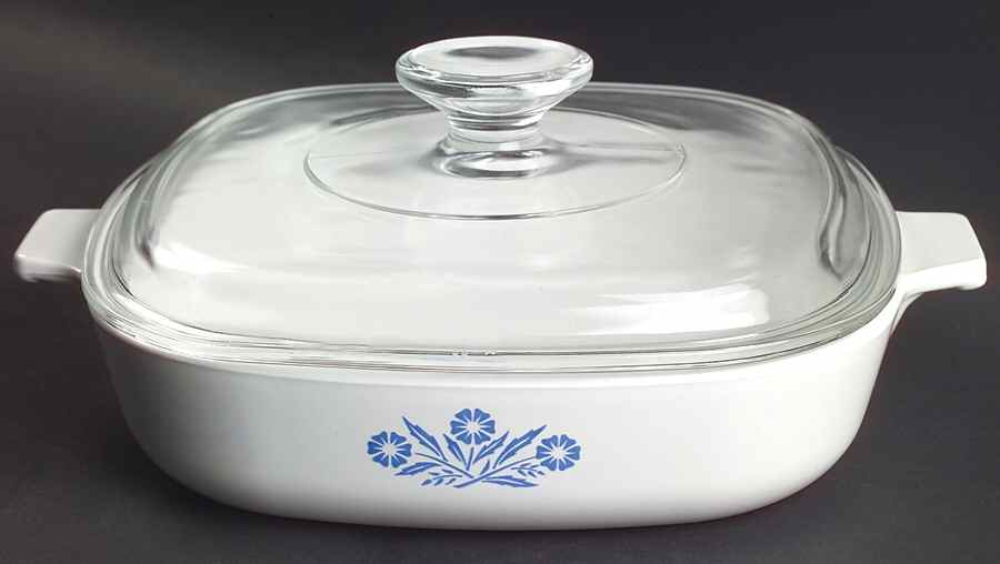 Cornflower Blue 2.5 Quart Square Casserole with Lid by Corning Corelle-1