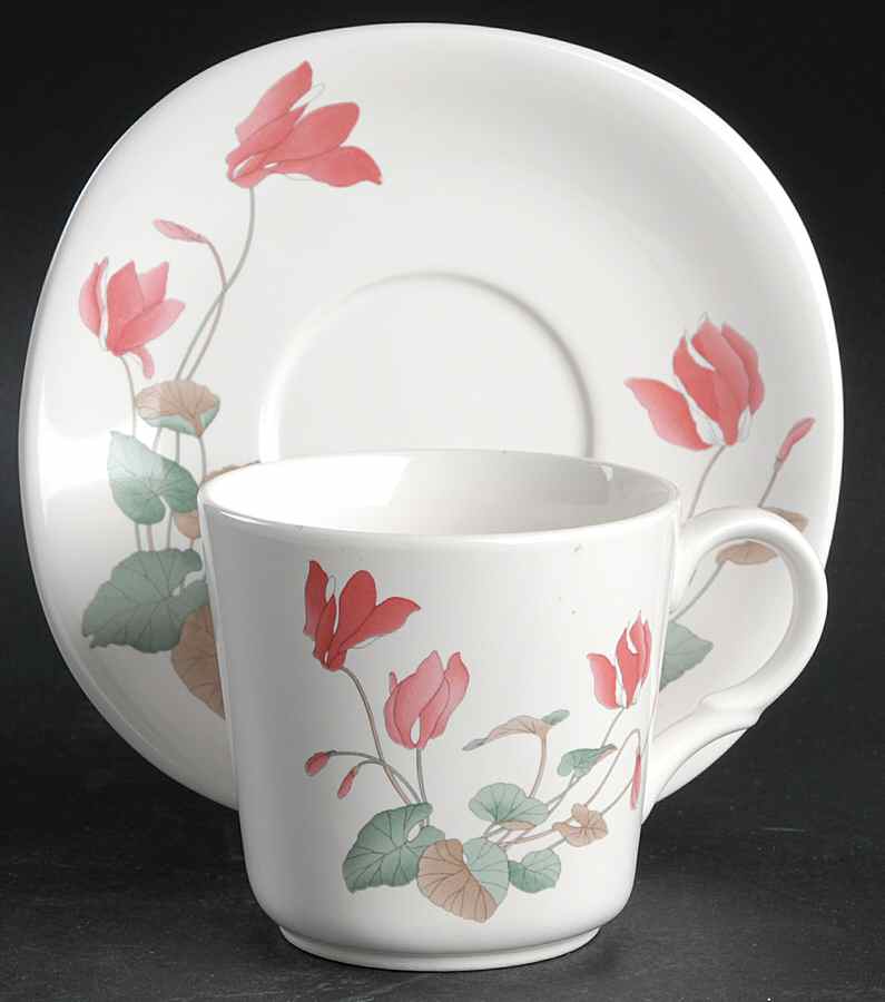 Delicate Lily Flat Cup & Saucer Set by Corning Corelle-1
