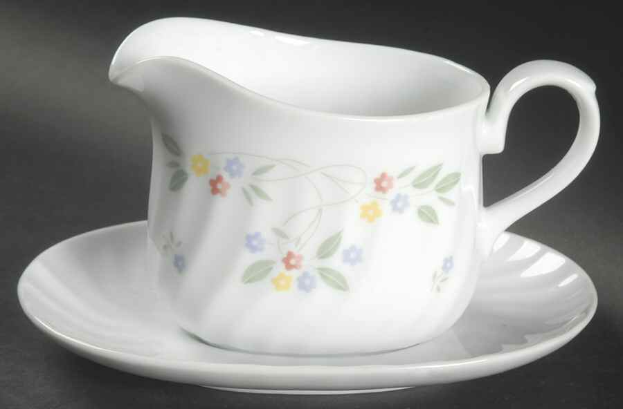 English Meadow (Corelle) Gravy Boat & Underplate by Corning Corelle-1
