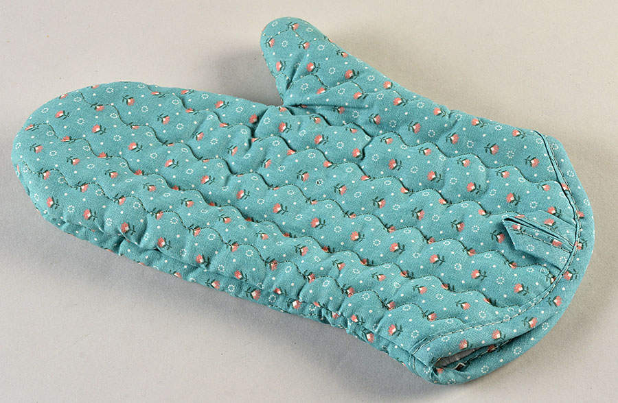 Forever Yours (Corelle) Cloth Oven Mitt by Corning Corelle-1