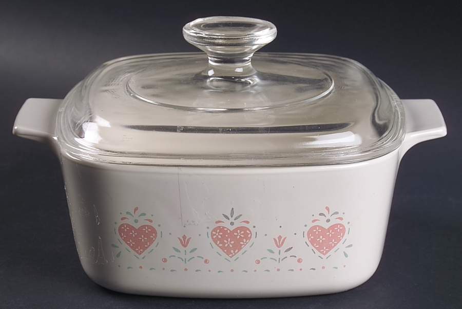Forever Yours (Corelle) 1.5 Quart Square Casserole with Lid by Corning Corelle-1