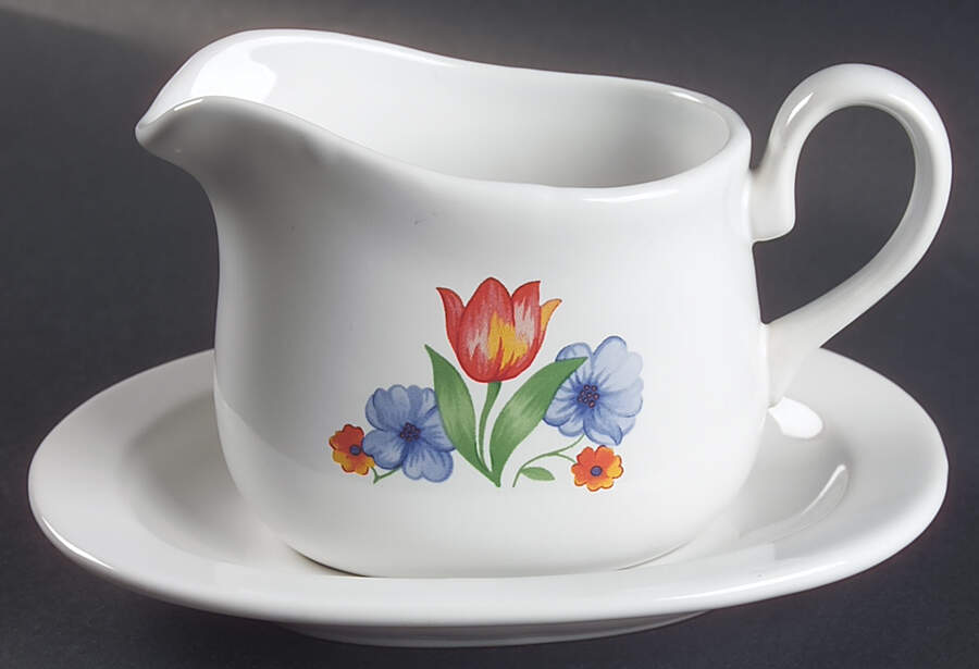 Fresh Cut (Green Trim, Corelle) Gravy Boat & Underplate by Corning Corelle-1