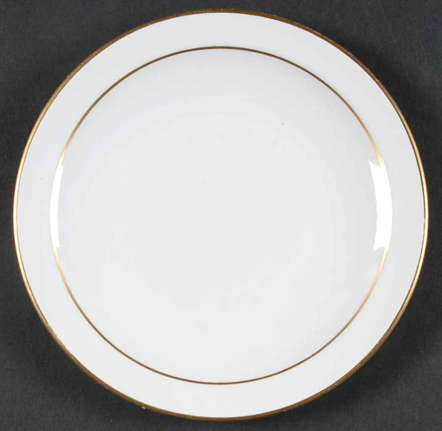 Gold Edge (Rim) Bread & Butter Plate by Corning Corelle-1