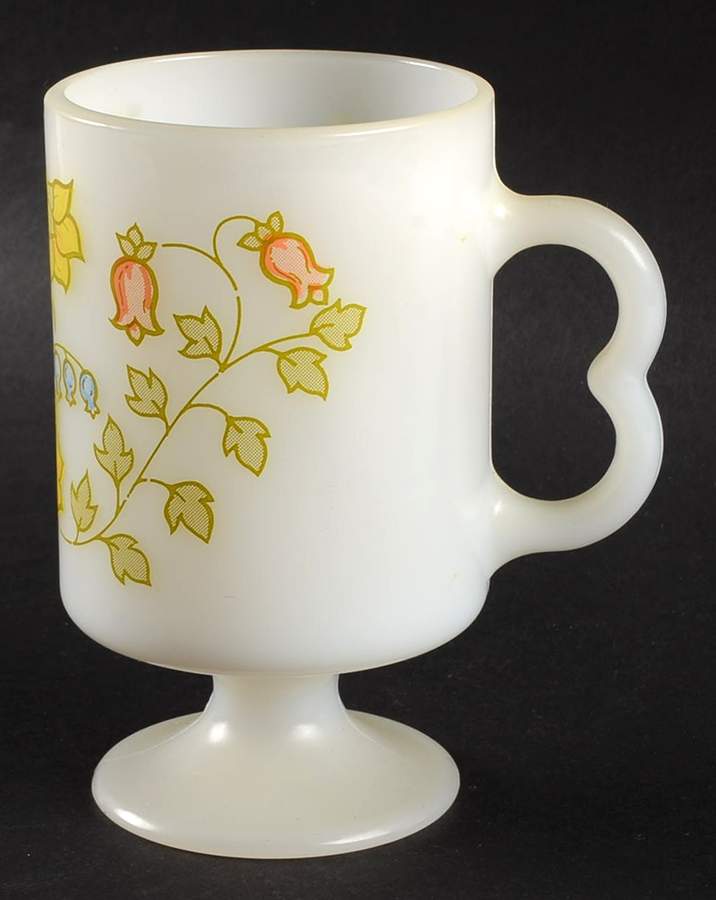 Meadow (Corelle) Footed Mug by Corning Corelle-1