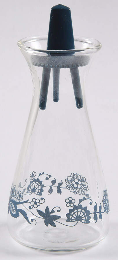 Old Town Blue (Corelle) Glassware Salt Shaker & Lid by Corning Corelle-1