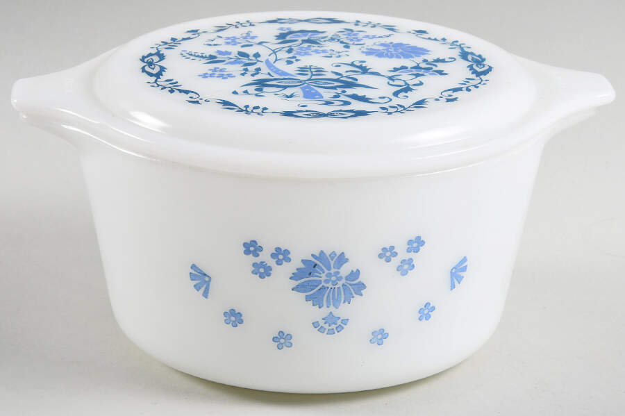 Old Town Blue (Corelle) 1 Qt Round Covered Casserole by Corning Corelle-1