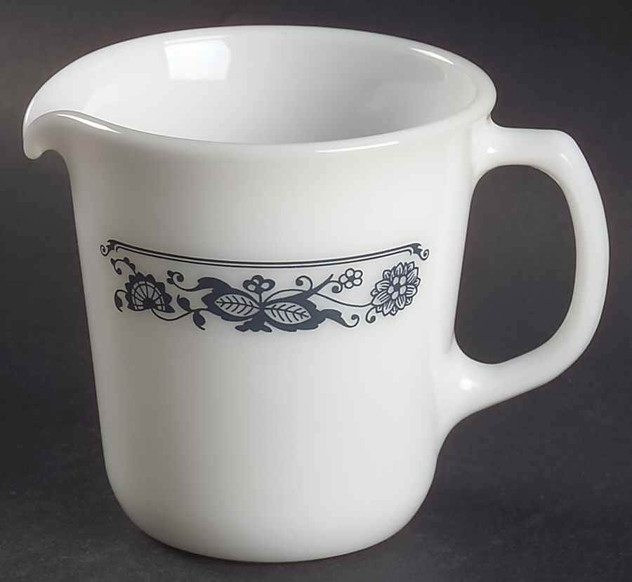 Old Town Blue (Corelle) Creamer by Corning Corelle-1