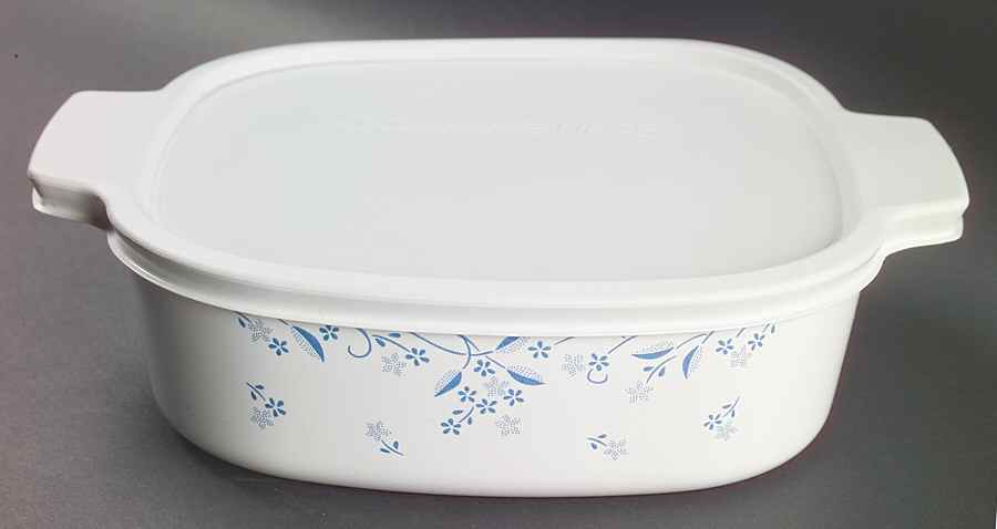 Provincial Blue (Corelle) 2 Quart Square Casserole with Lid by Corning Corelle-1